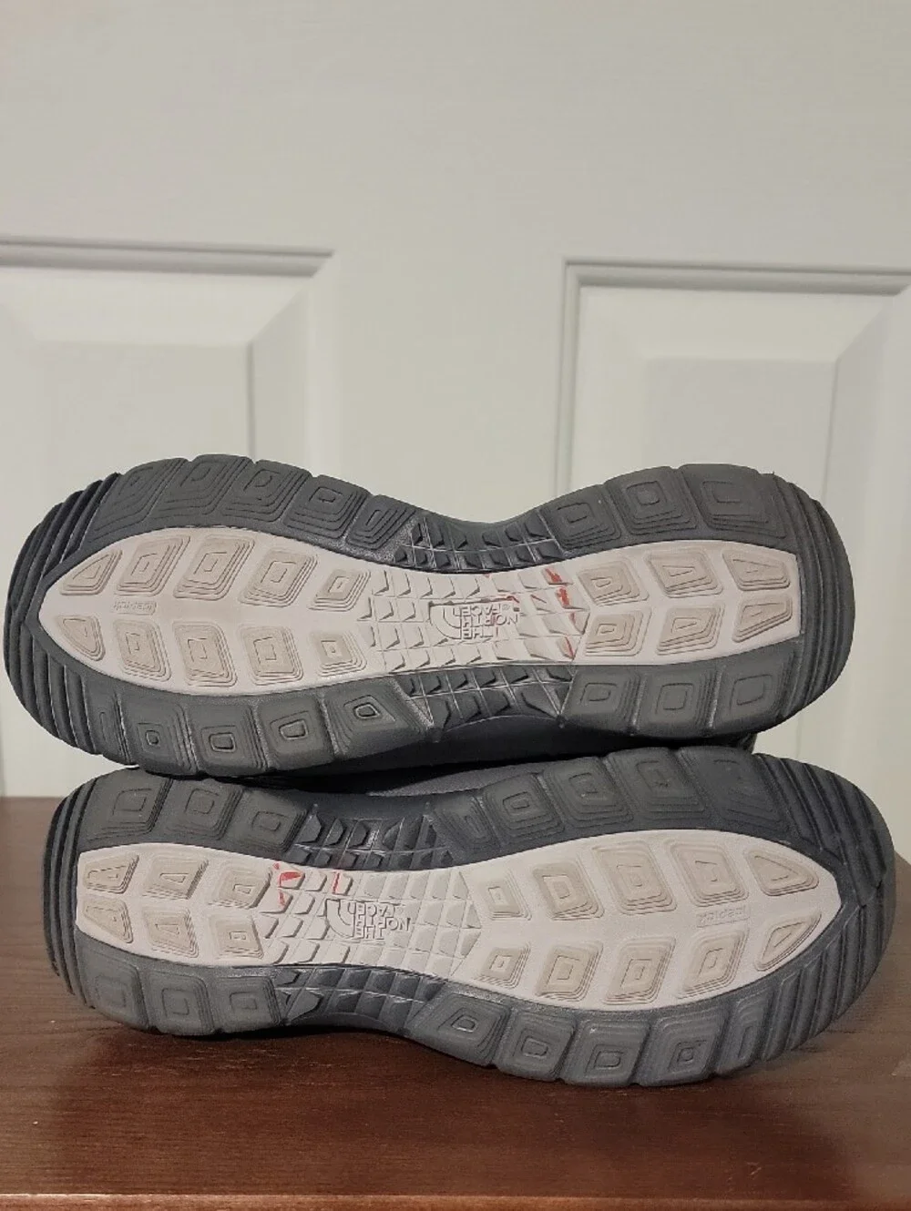 The North Face Thermoball Quilted Button Mid-Calf Winter Boots in Gray Size 7